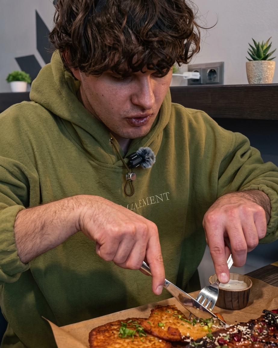 МАРТ наказал блогера за сравнение драников. Когда пост о кафе в соцсетях может считаться рекламой