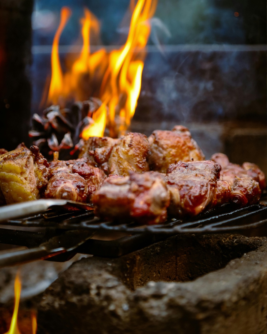 Мангал за 650 рублей и 100 рублей заработка: мастер в Threads спросил цену — и получил десятки советов